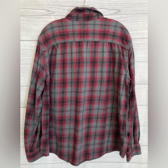 Faded Glory | Men’s Plaid Button Down Shirt - Picture 2 of 4